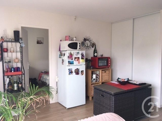 Appartement T2 à louer - 2 pièces - 36.4 m2 - DIJON - 21 - BOURGOGNE - Century 21 Martinot Immobilier