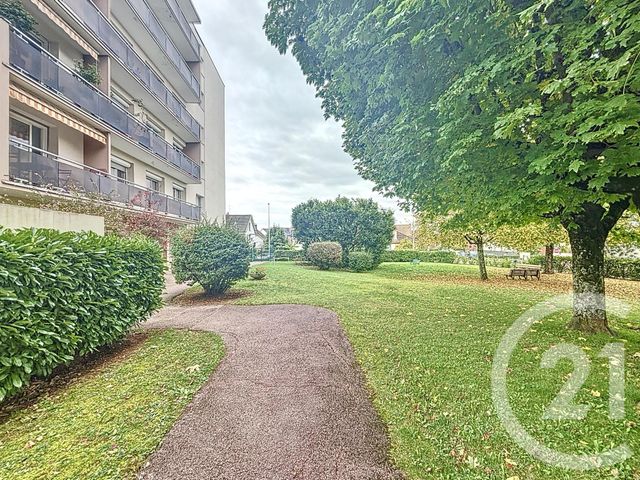 Appartement T4 à vendre - 4 pièces - 102.87 m2 - FONTAINE LES DIJON - 21 - BOURGOGNE - Century 21 Martinot Immobilier